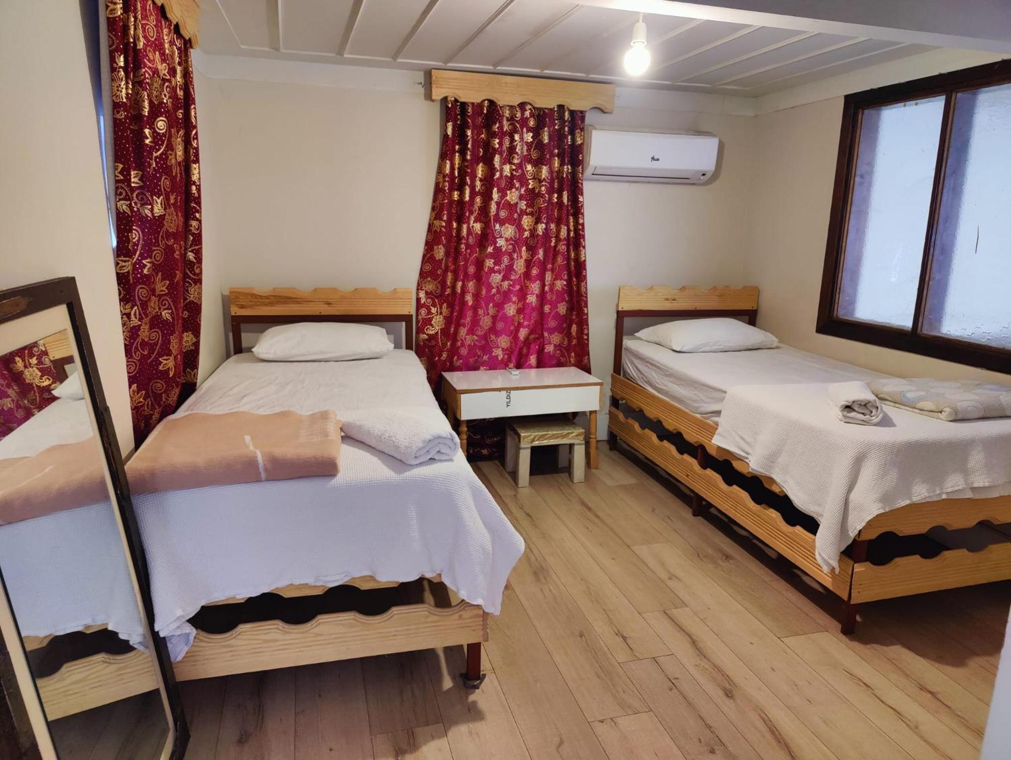 Hotel Antique House Antalia Esterno foto